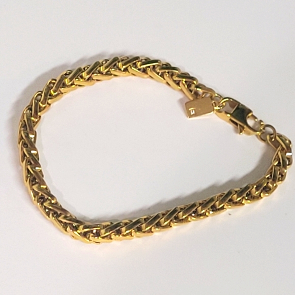 "He rocks" 18kg Stainless Steel played signed with white diamond chip on tag 5mm